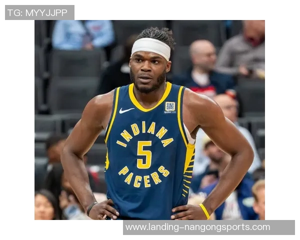 贾雷斯沃克：未来篮球之星的崛起与挑战分析